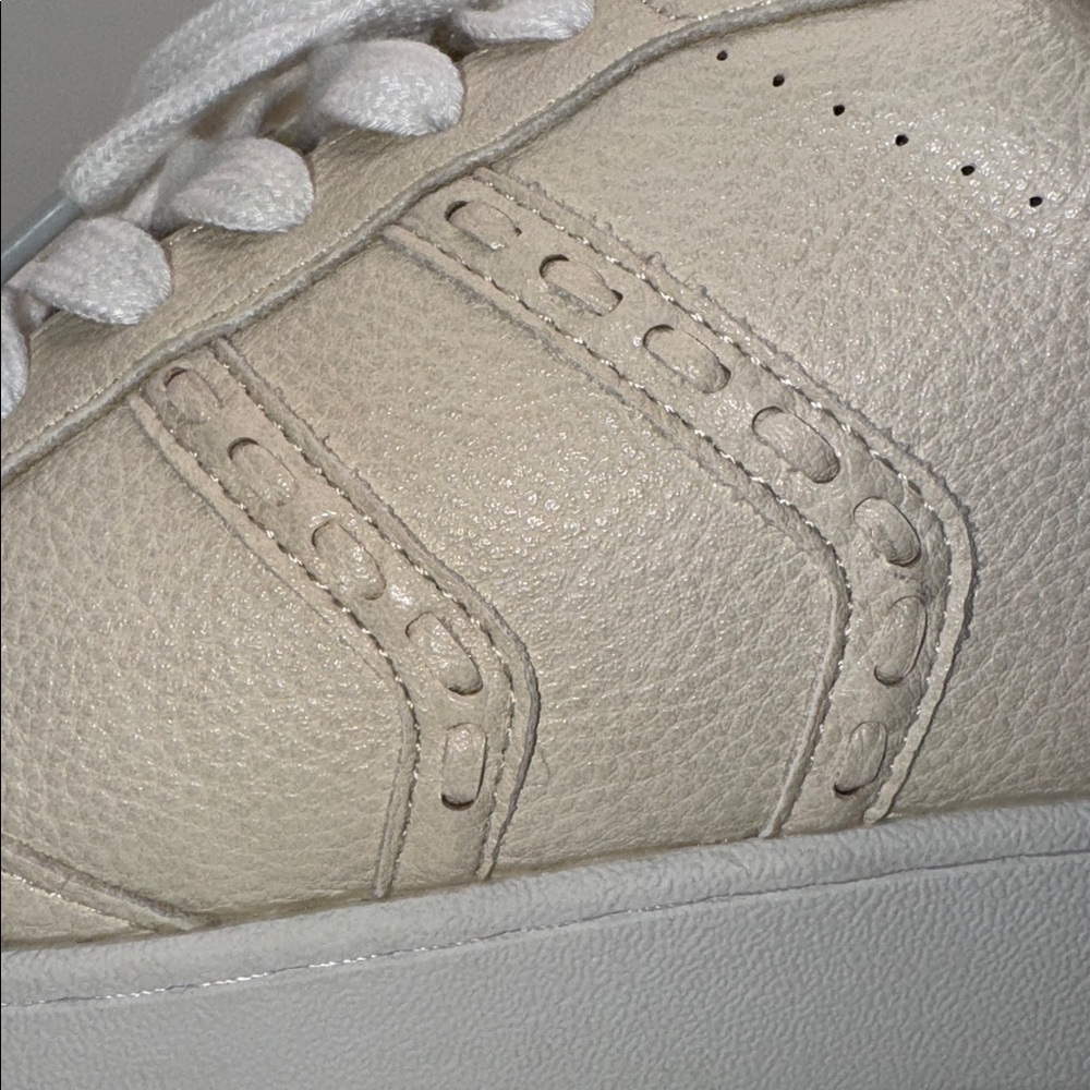 Oasis Society The 365 Stitch Platform Sneakers Ivory Vegan Leather Women’s 9 - Picture 5 of 14